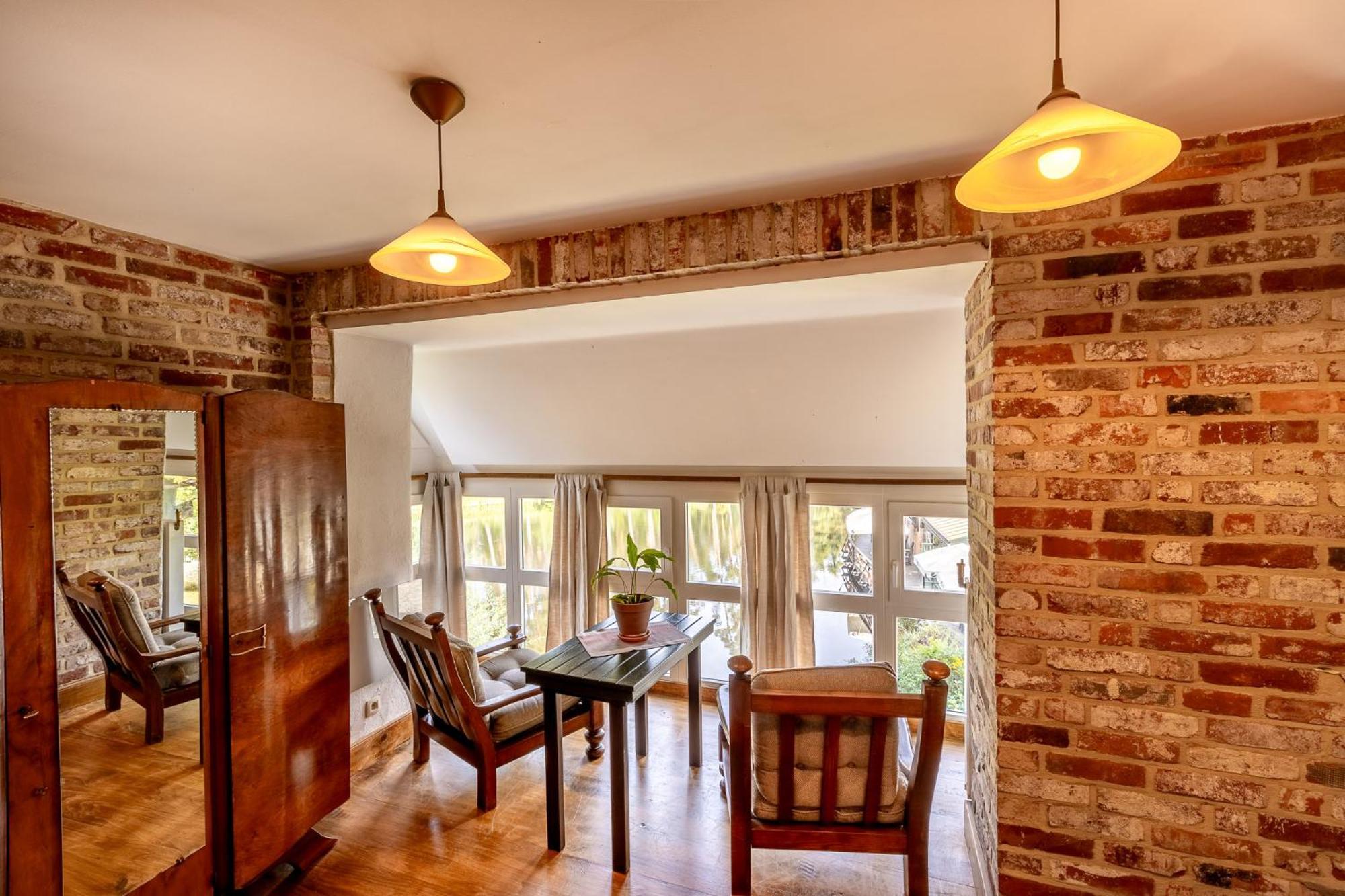 Gosciniec Pod Zajacem Bed & Breakfast Oleśnica Dış mekan fotoğraf