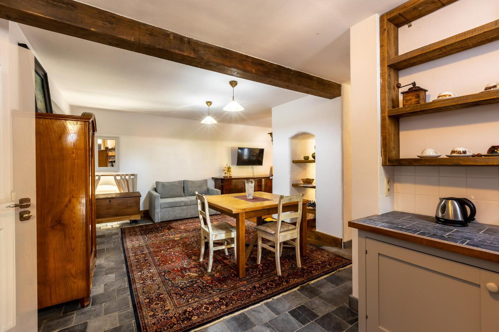 Gosciniec Pod Zajacem Bed & Breakfast Oleśnica Dış mekan fotoğraf