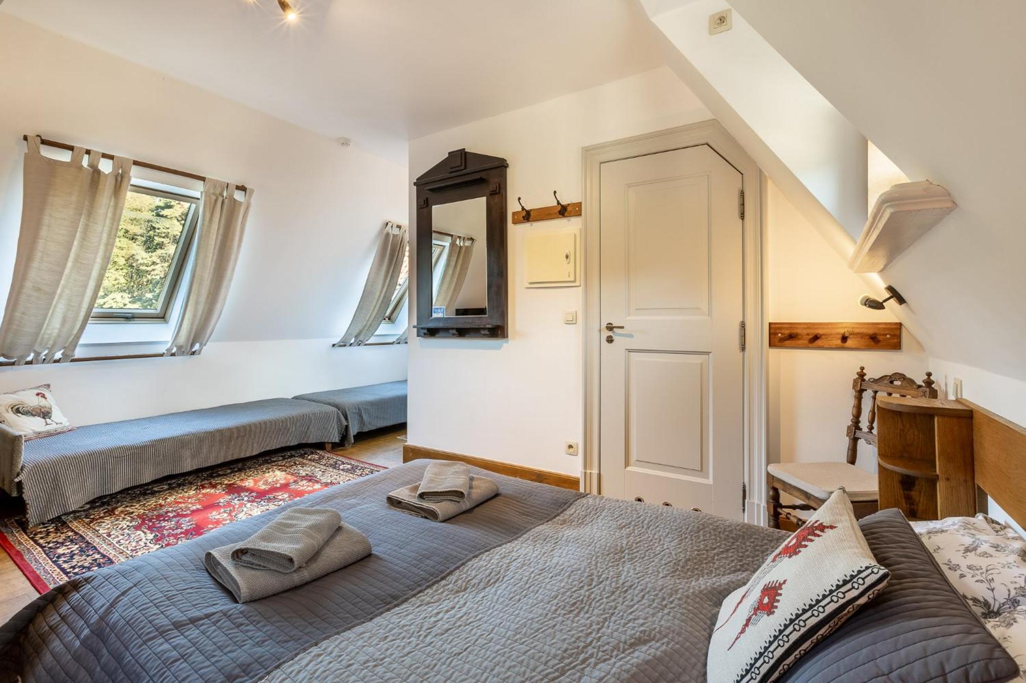 Gosciniec Pod Zajacem Bed & Breakfast Oleśnica Dış mekan fotoğraf