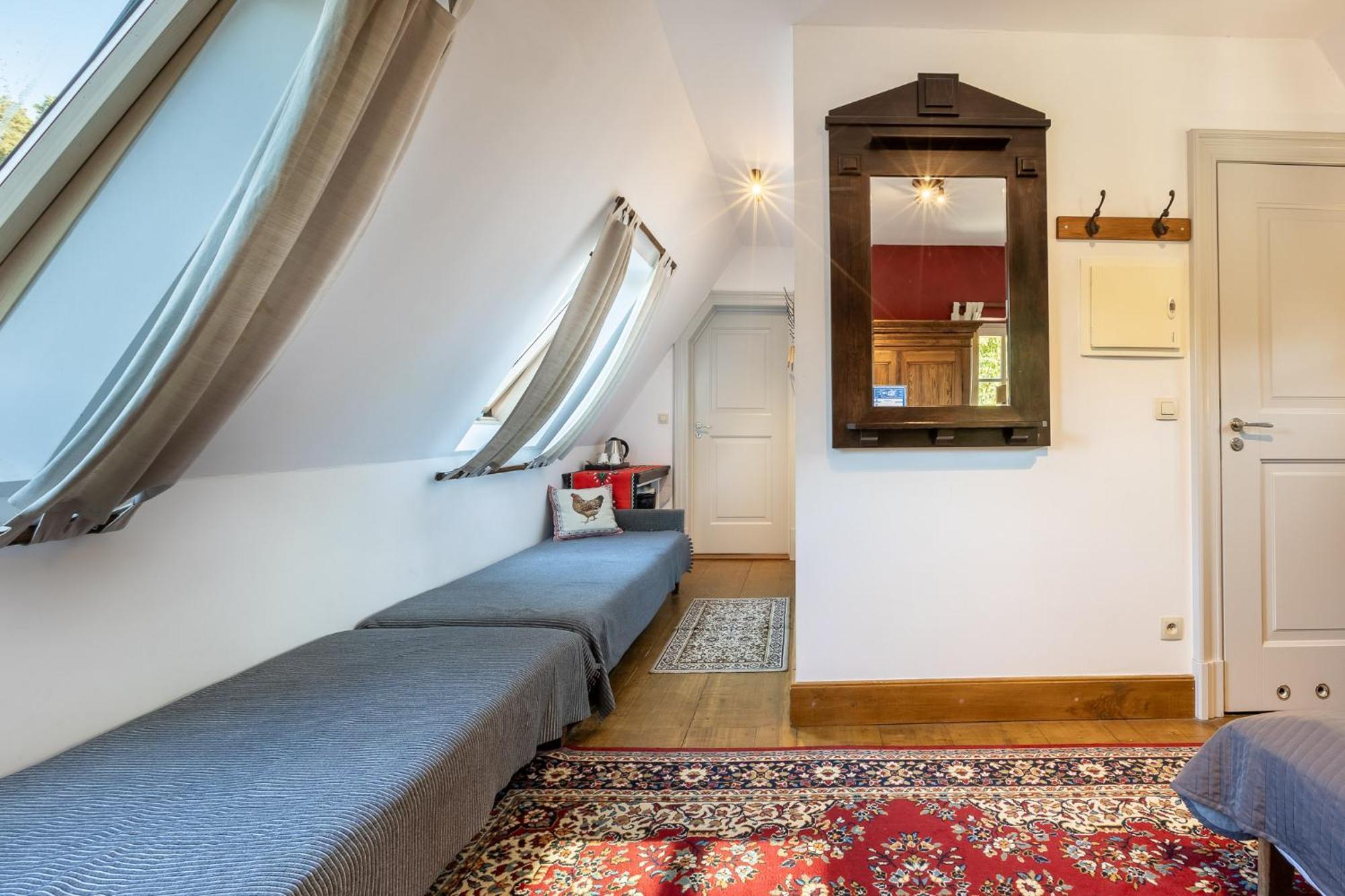 Gosciniec Pod Zajacem Bed & Breakfast Oleśnica Dış mekan fotoğraf