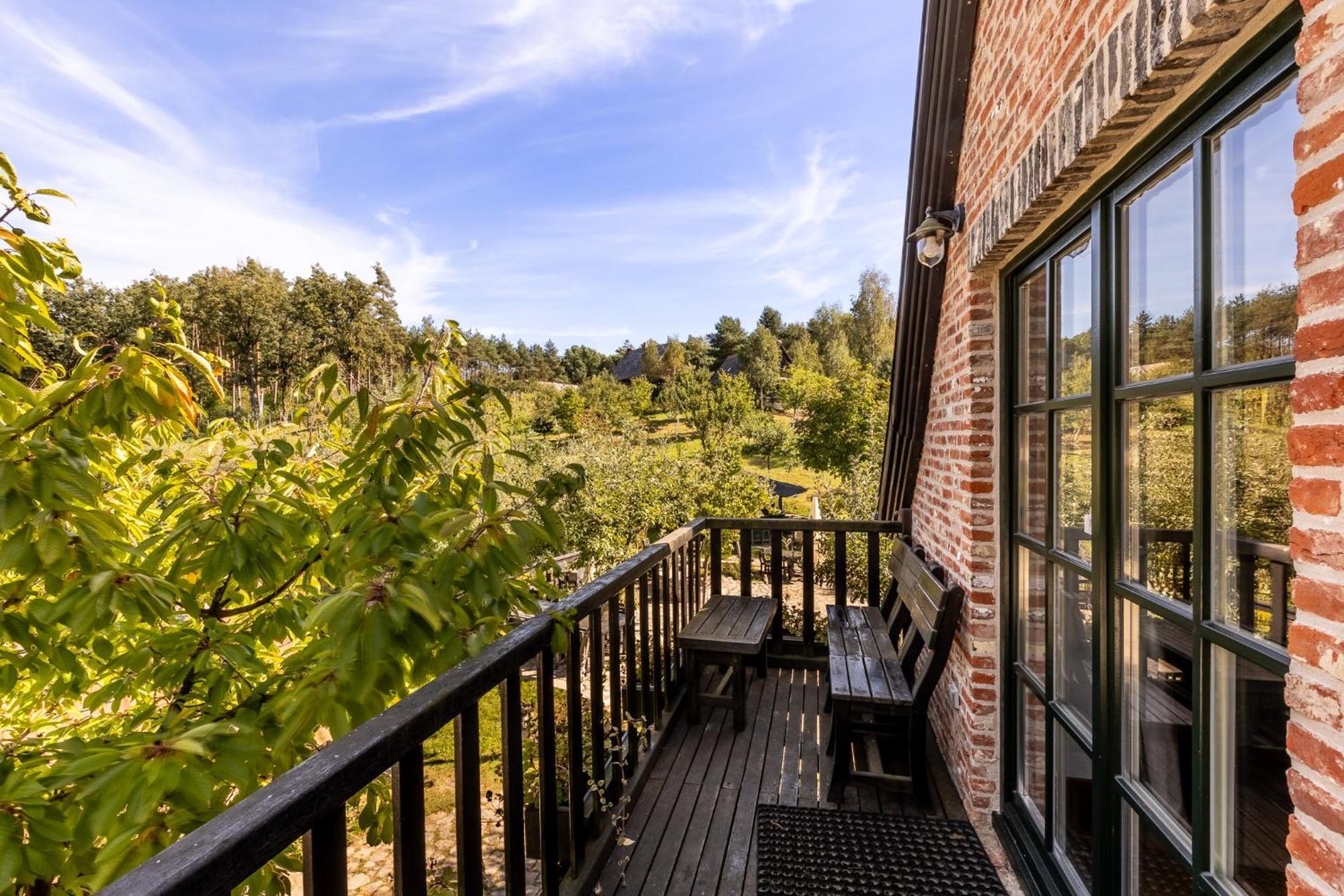 Gosciniec Pod Zajacem Bed & Breakfast Oleśnica Dış mekan fotoğraf